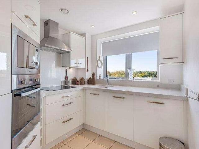 Property for sale in North Cray, Frognal