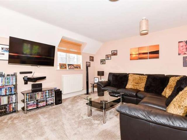 Property for sale in Snodland, Bourne Vale