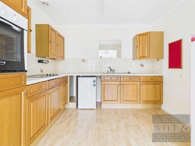 Property for sale in Central, Heathlands