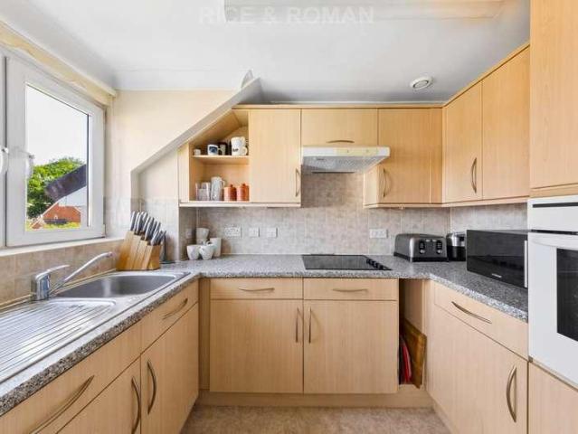 Property for sale in Heol-las, Surrey