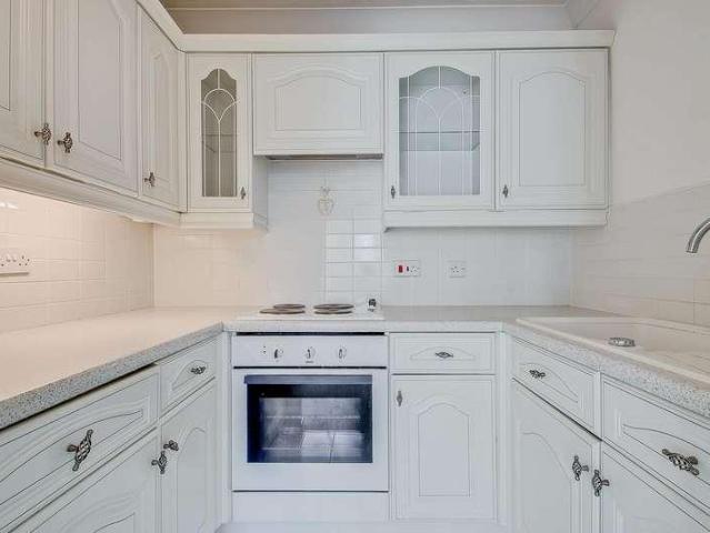 Property for sale in North Finchley, Greater London