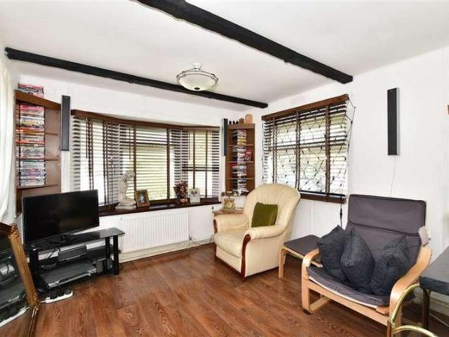 Property for sale in East Hill, The Butts