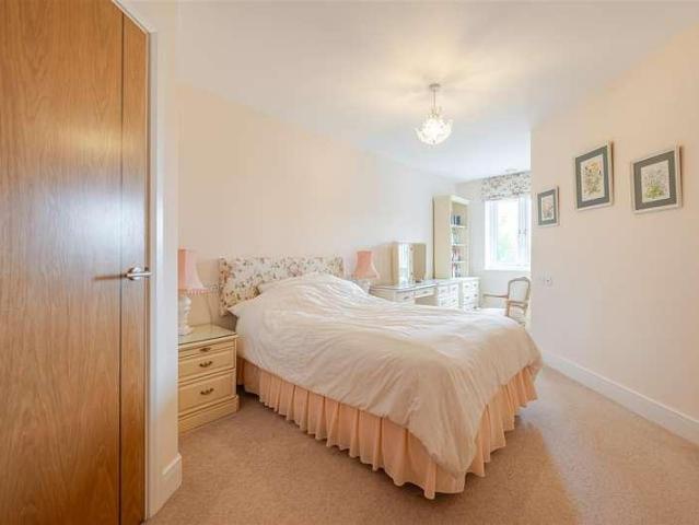 Property for sale in Alderminster, Warwickshire