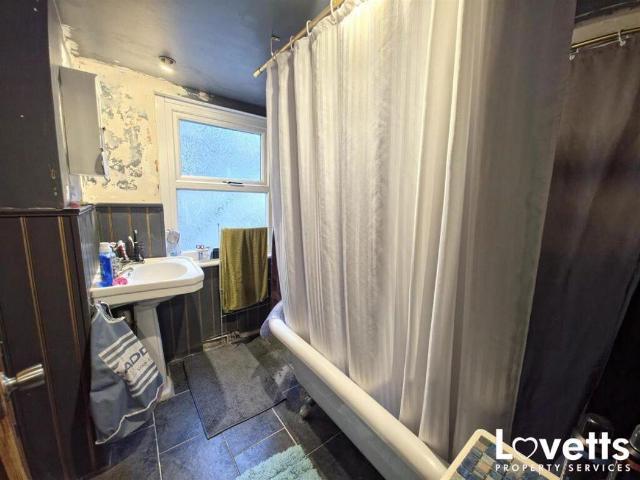 Property for sale in Westbrook, Acol