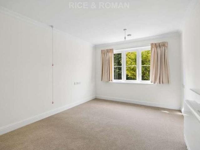 Property for sale in Leatherhead, Mole Valley