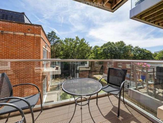 Property for sale in Sunninghill and Ascot, Sunningdale