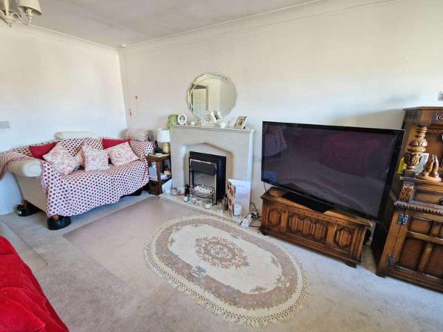 Property for sale in Porthcawl, Nottage