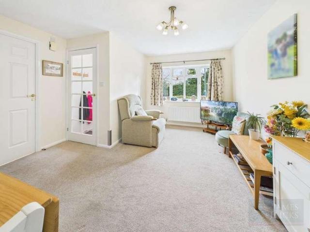 House for sale in Quorndon, Elmfield