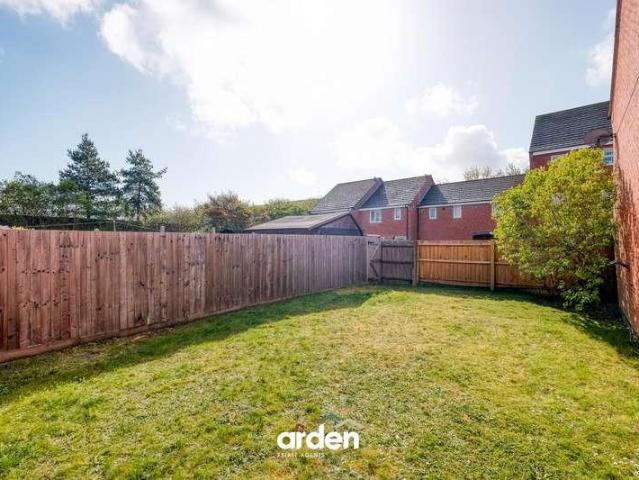 Property for sale in Lakeside, Redditch