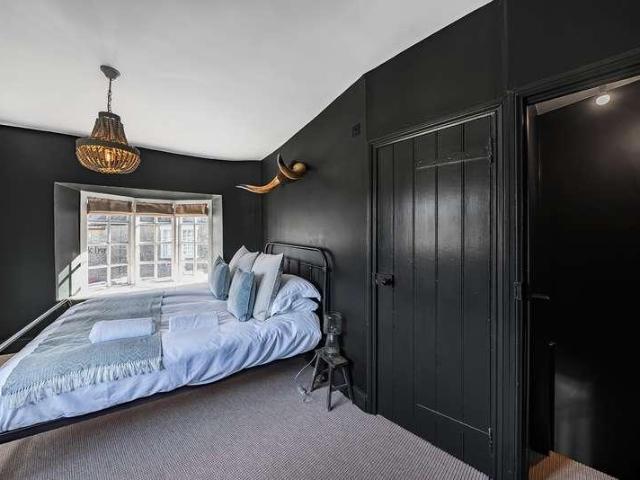 Property for sale in Beckington