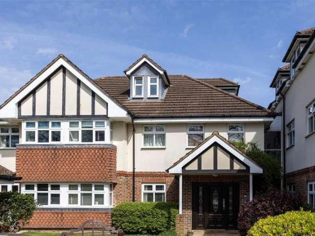 Property for sale in Hillview, Surrey