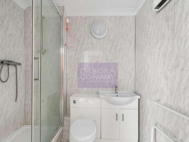 Property for sale in Chingford, Greater London