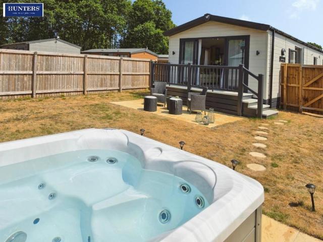 Property for sale in Messingham, North Lincolnshire