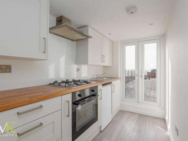 Property for sale in West Cliff, Bournemouth