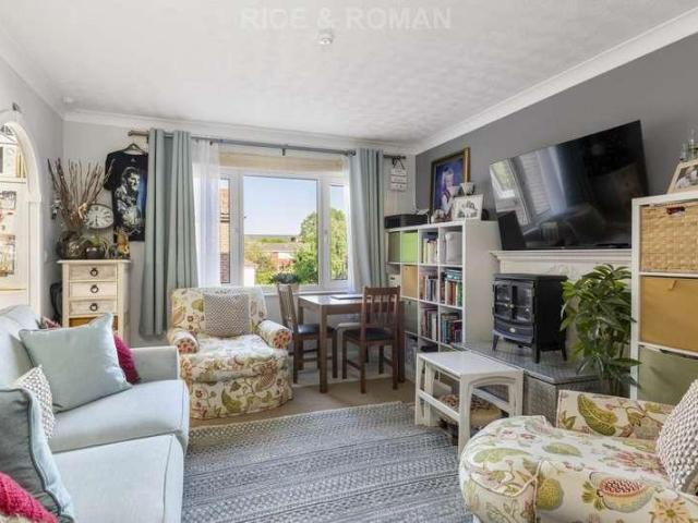 Property for sale in Easthampstead, Bracknell