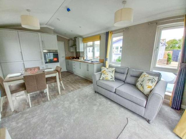 Property for sale in Chickerell