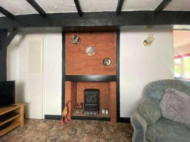 Property for sale in Sewardstonebury, Epping