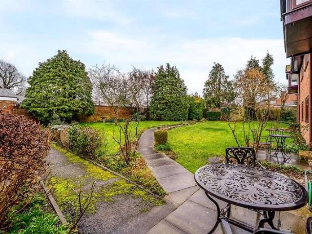 Property for sale in Hayes, Greater London