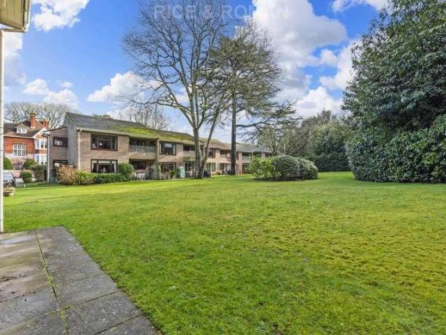Property for sale in Sunningdale