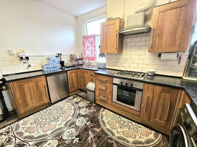Property for sale in Spinney Hills, Old Wharf