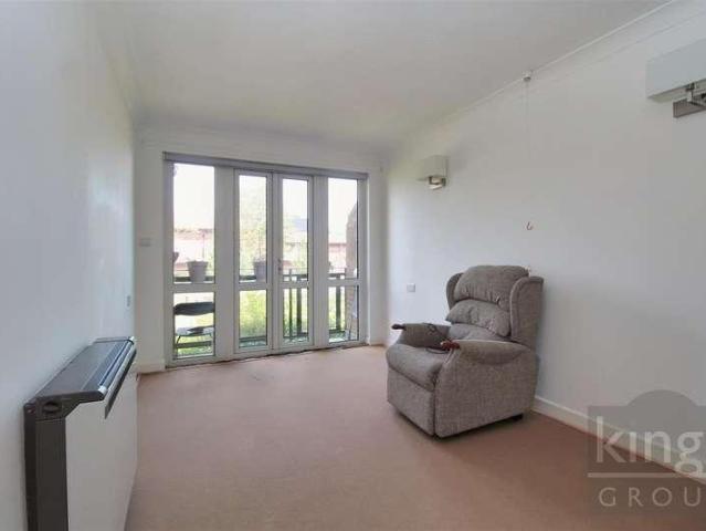 Property for sale in Broxbourne, Hertfordshire