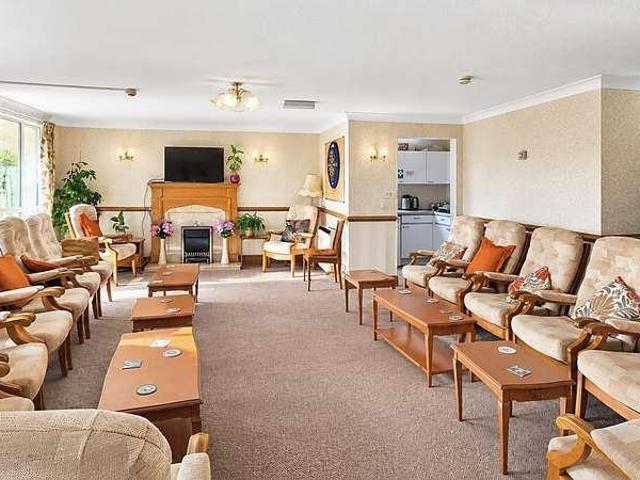 Property for sale in Oxenden, Canterbury