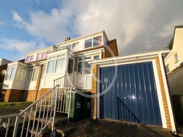Room for rent in Waun Fawr, Wales