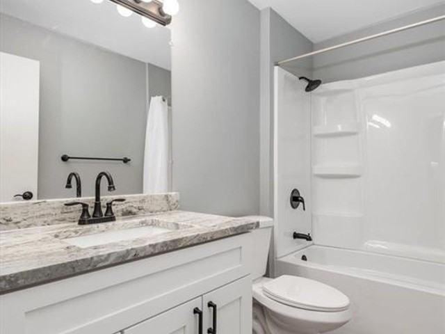 Condo for rent in Commerce Township, Michigan