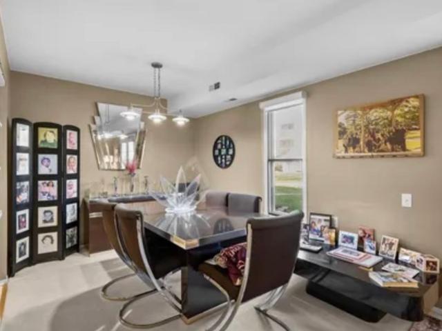 Apartment for rent in Commerce Township, Michigan