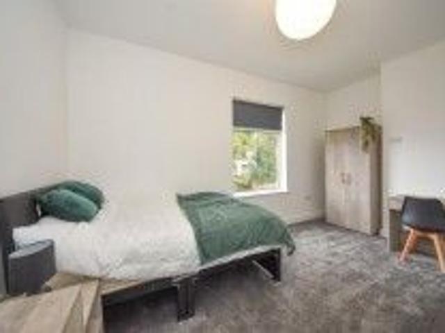 Room for rent in Garswood, St Helens