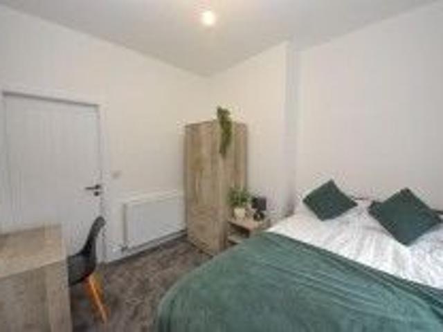 Room for rent in Garswood, St Helens