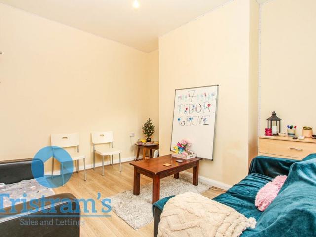 Room for rent in Haddon, East Midlands