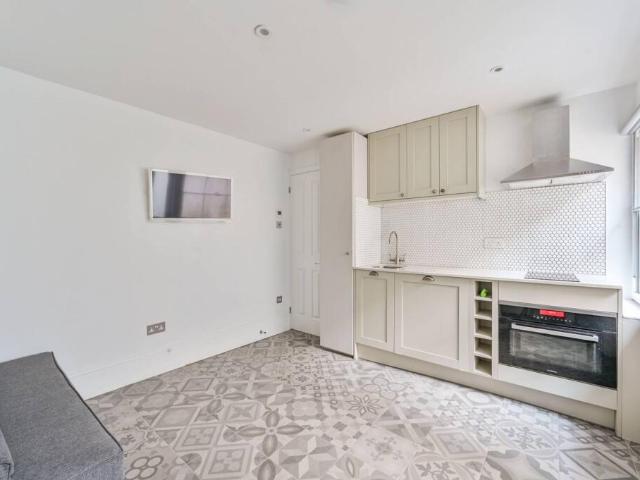 Room for rent in Marylebone, Greater London