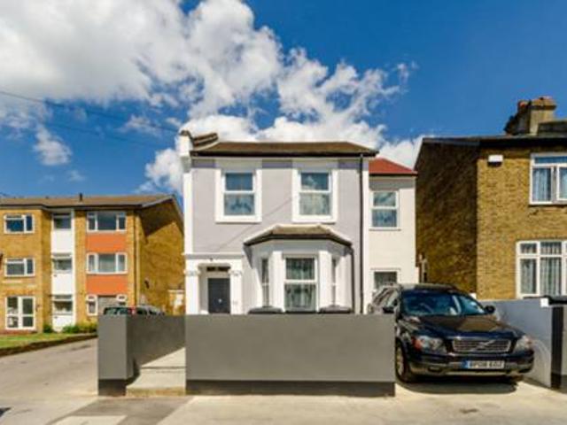 Studio for rent in London Borough of Croydon, Thornton Heath