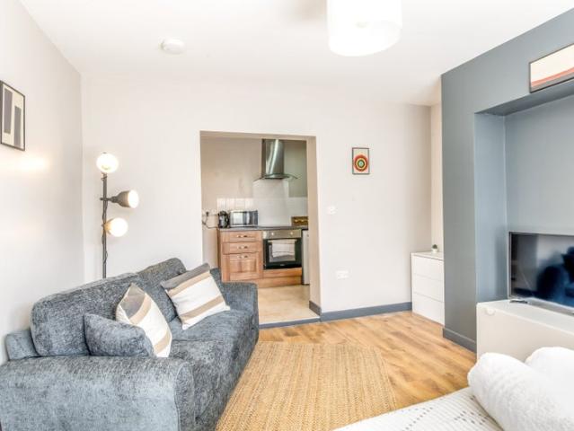 Studio for rent in St Philip's Marsh, Bristol