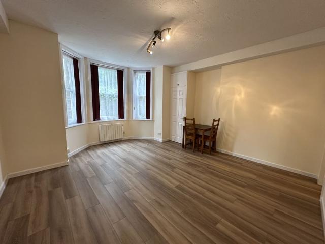 Studio for rent in West Cliff, Bournemouth