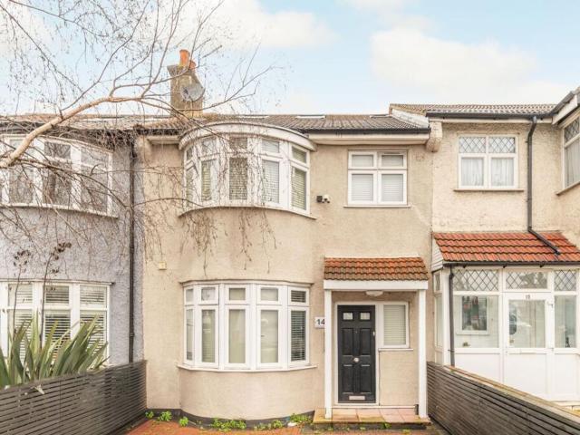 Studio for rent in Streatham, Greater London