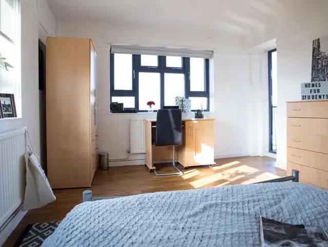 Studio for rent in Canada Water, Greater London
