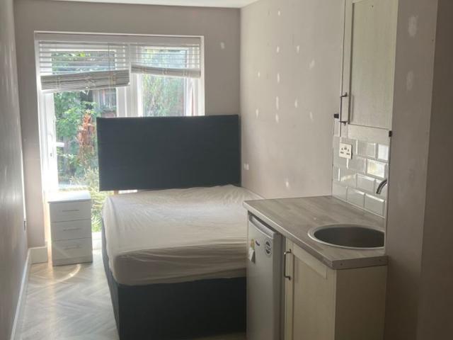 Studio for rent in London Borough of Lewisham, Blackheath