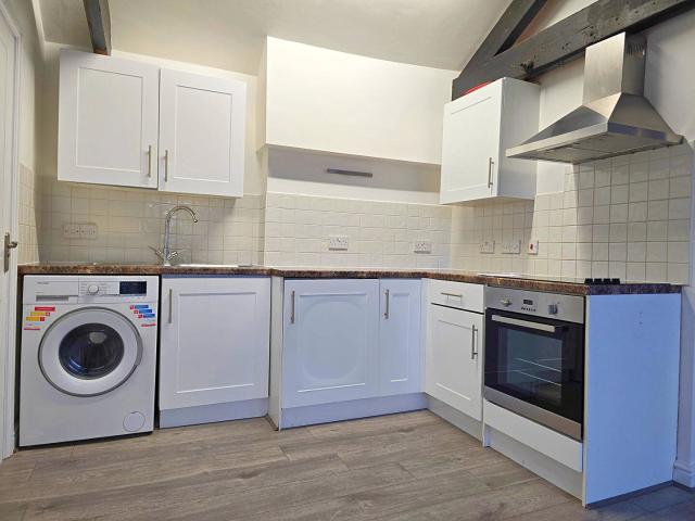 Studio for rent in New Bilton