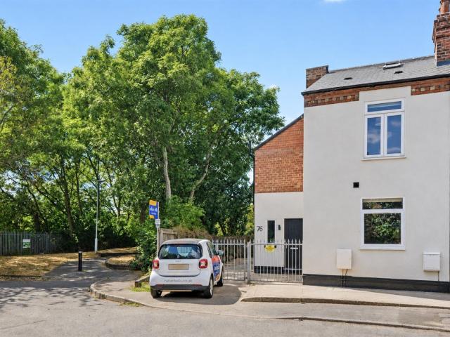 House for rent in Gedling, East Midlands