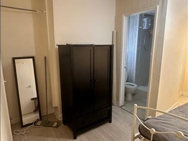 House for rent in Lenton Abbey, Haddon