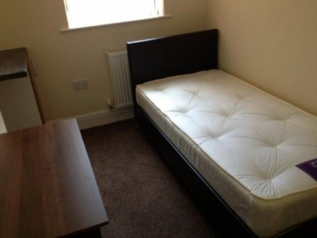 Room for rent in West Midlands