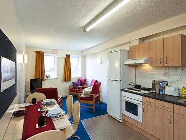 Room for rent in Great Horton, West Yorkshire