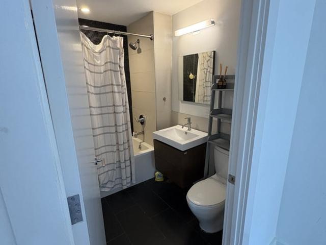 Room for rent in Arverne, New York