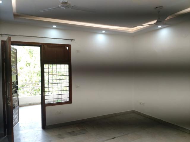 Property for rent in Deri
