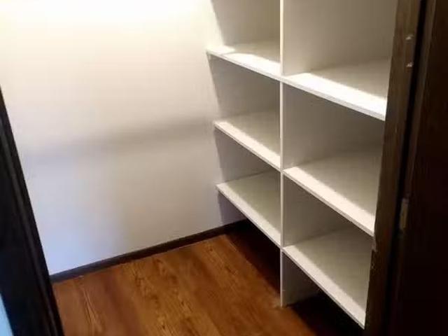 Condo for rent in Worthington