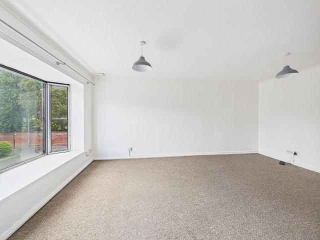 Apartment for rent in Phippsville, Northampton