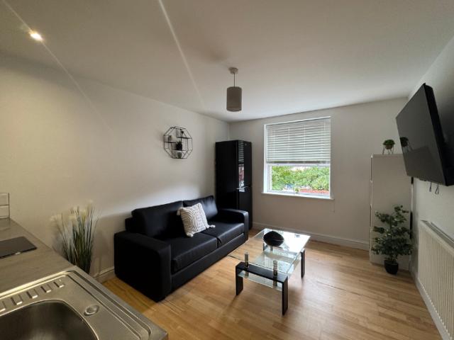 Room for rent in West Midlands