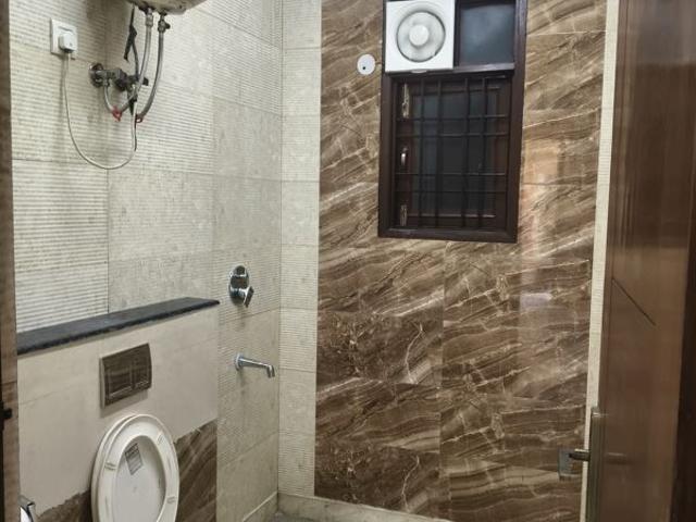 Property for rent in Deri